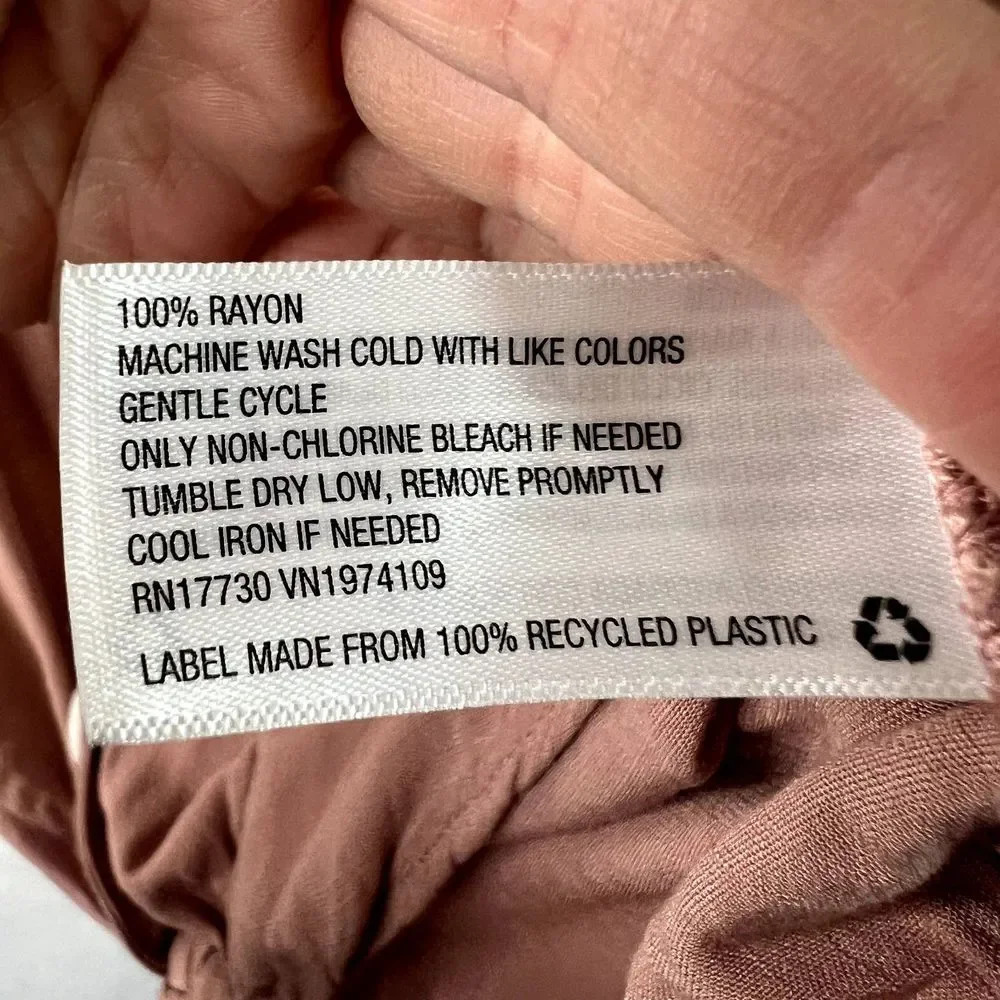 Universal Thread Vneck Button Front Tie Blouse Si… - image 8